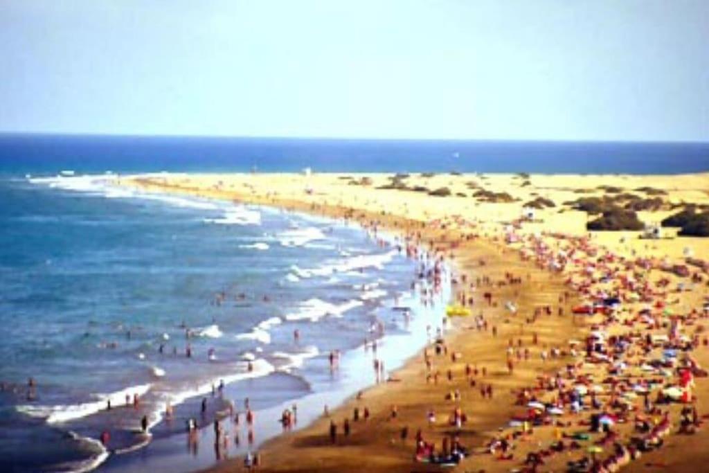 Step To Yumbo Apartment Maspalomas  Bagian luar foto
