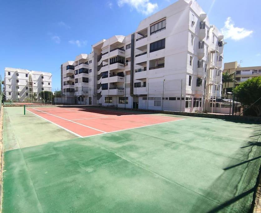 Step To Yumbo Apartment Maspalomas  Bagian luar foto